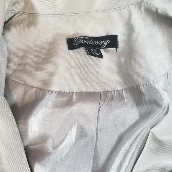 Teaberry Jacket - Picture 2 of 4